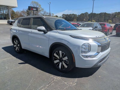 2026 Mitsubishi Outlander SEL
