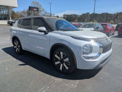 2026 Mitsubishi Outlander SEL