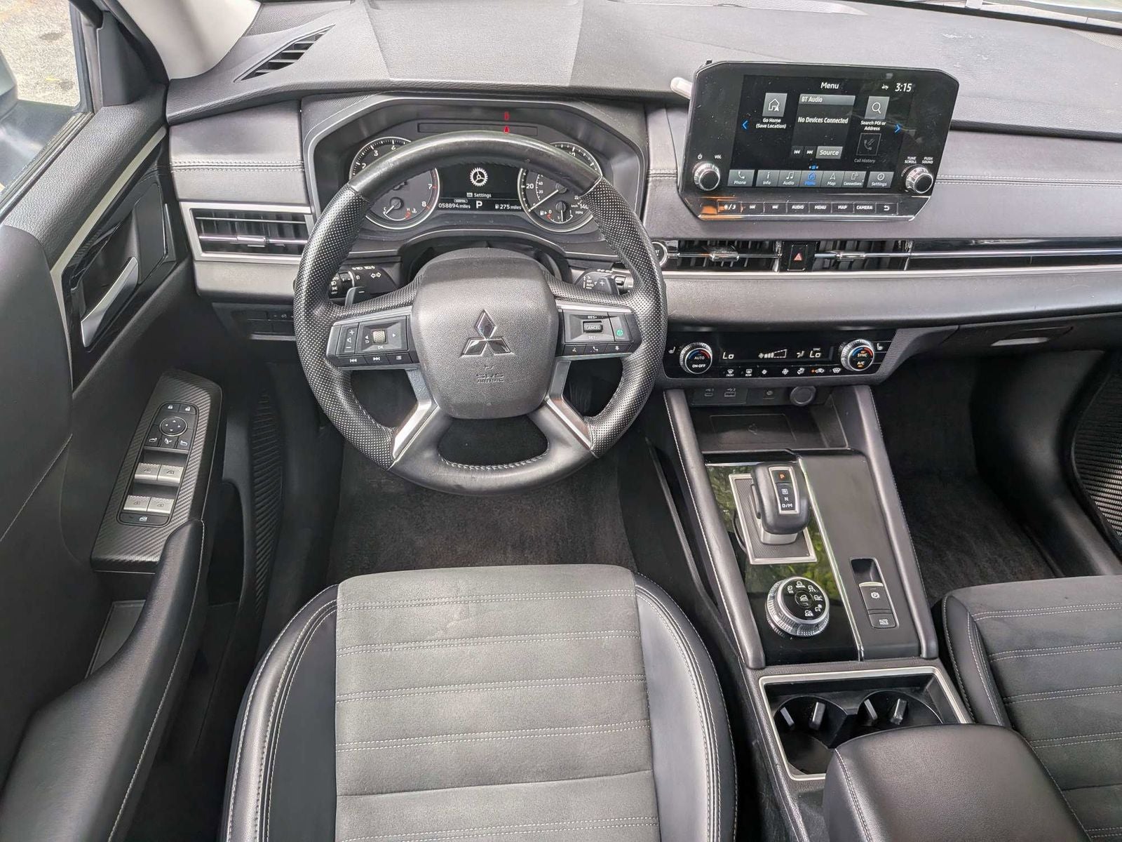 2024 Mitsubishi Outlander SE