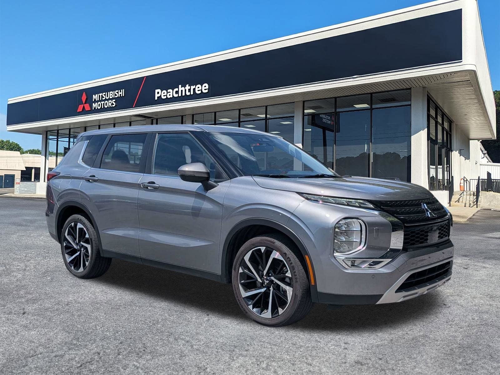 2024 Mitsubishi Outlander SE S-AWC's photo