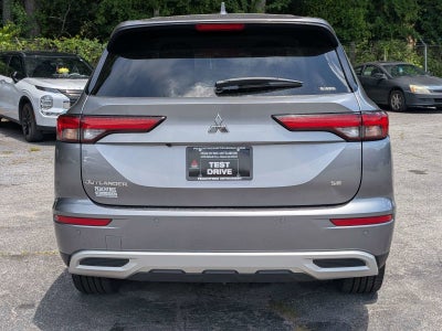2024 Mitsubishi Outlander SE