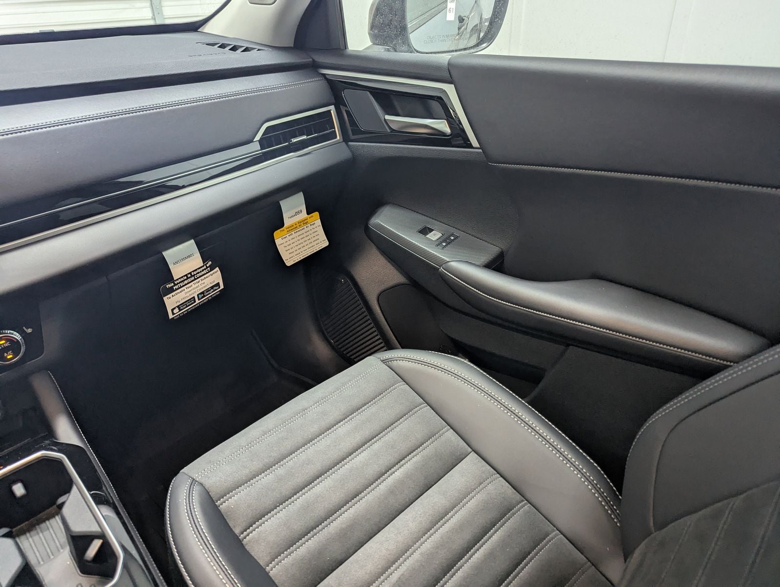 2025 Mitsubishi Outlander Trail Edition