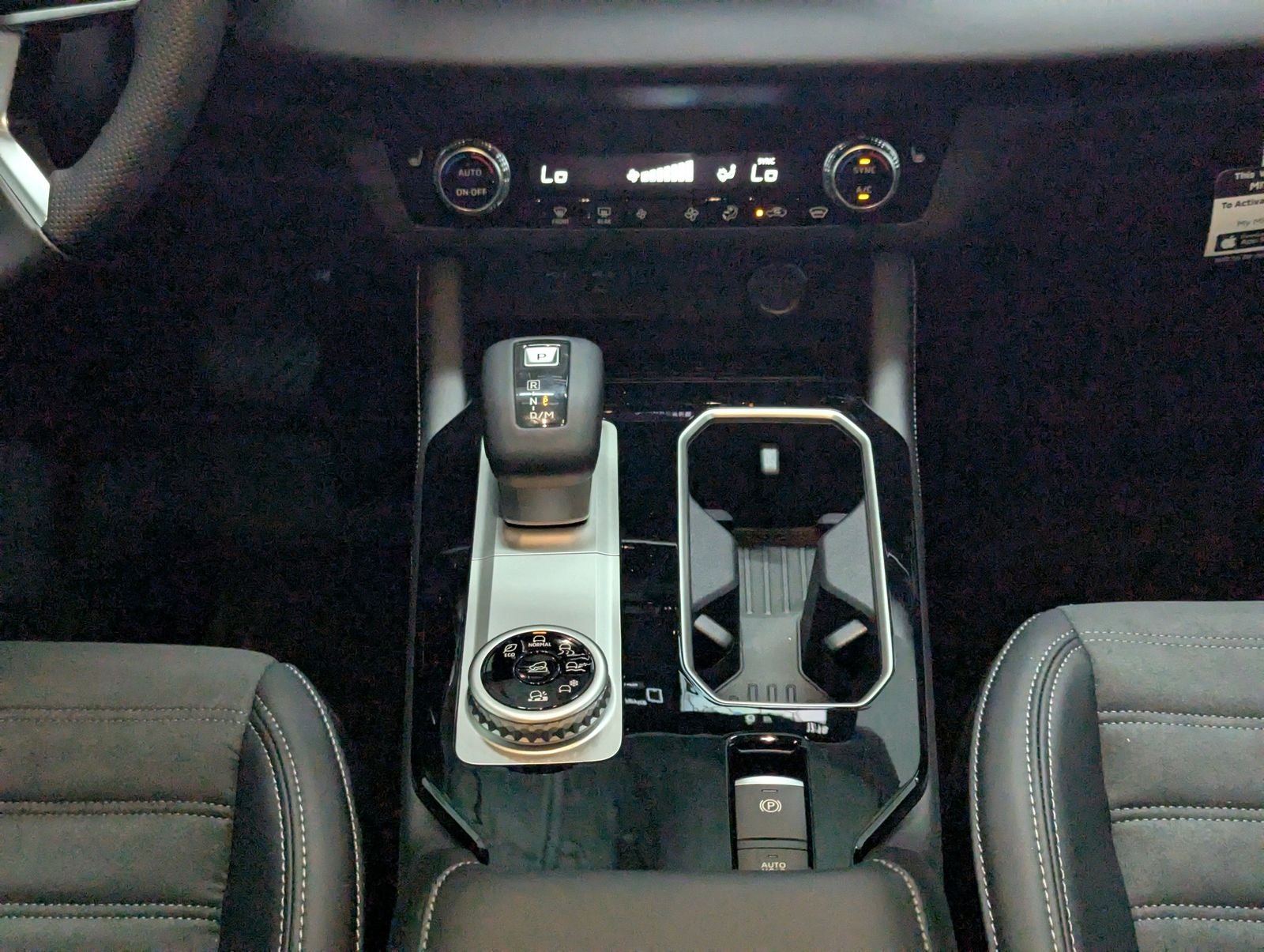 2025 Mitsubishi Outlander Trail Edition