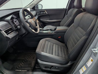 2025 Mitsubishi Outlander Trail Edition