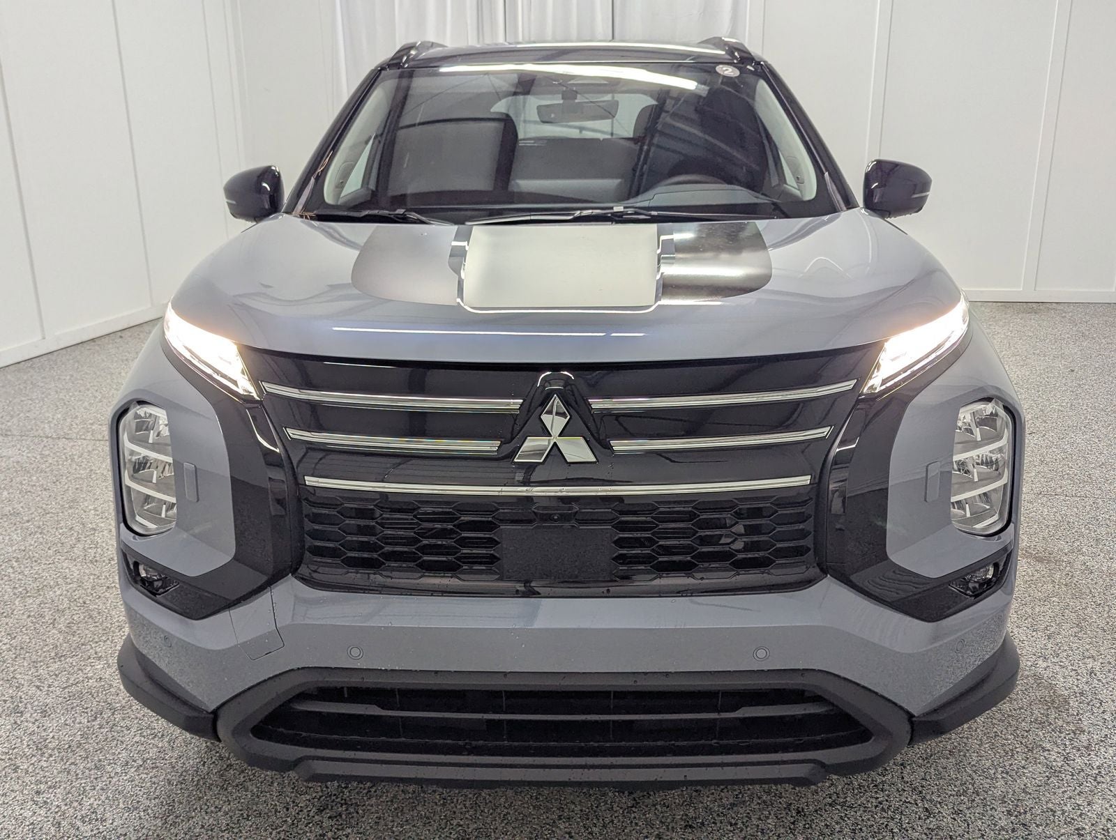 2025 Mitsubishi Outlander Trail Edition