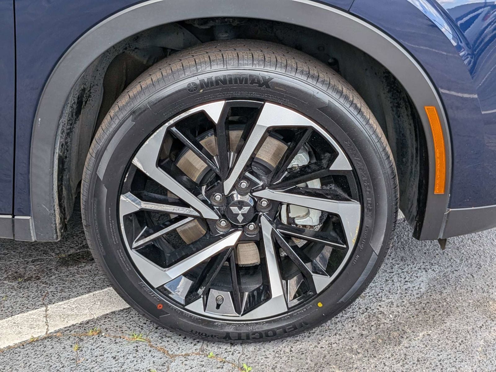 2024 Mitsubishi Outlander SE