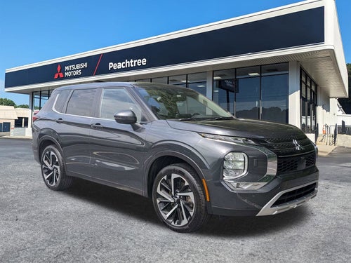 2024 Mitsubishi Outlander SE