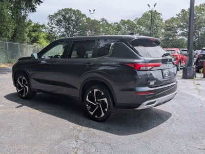 2024 Mitsubishi Outlander SE