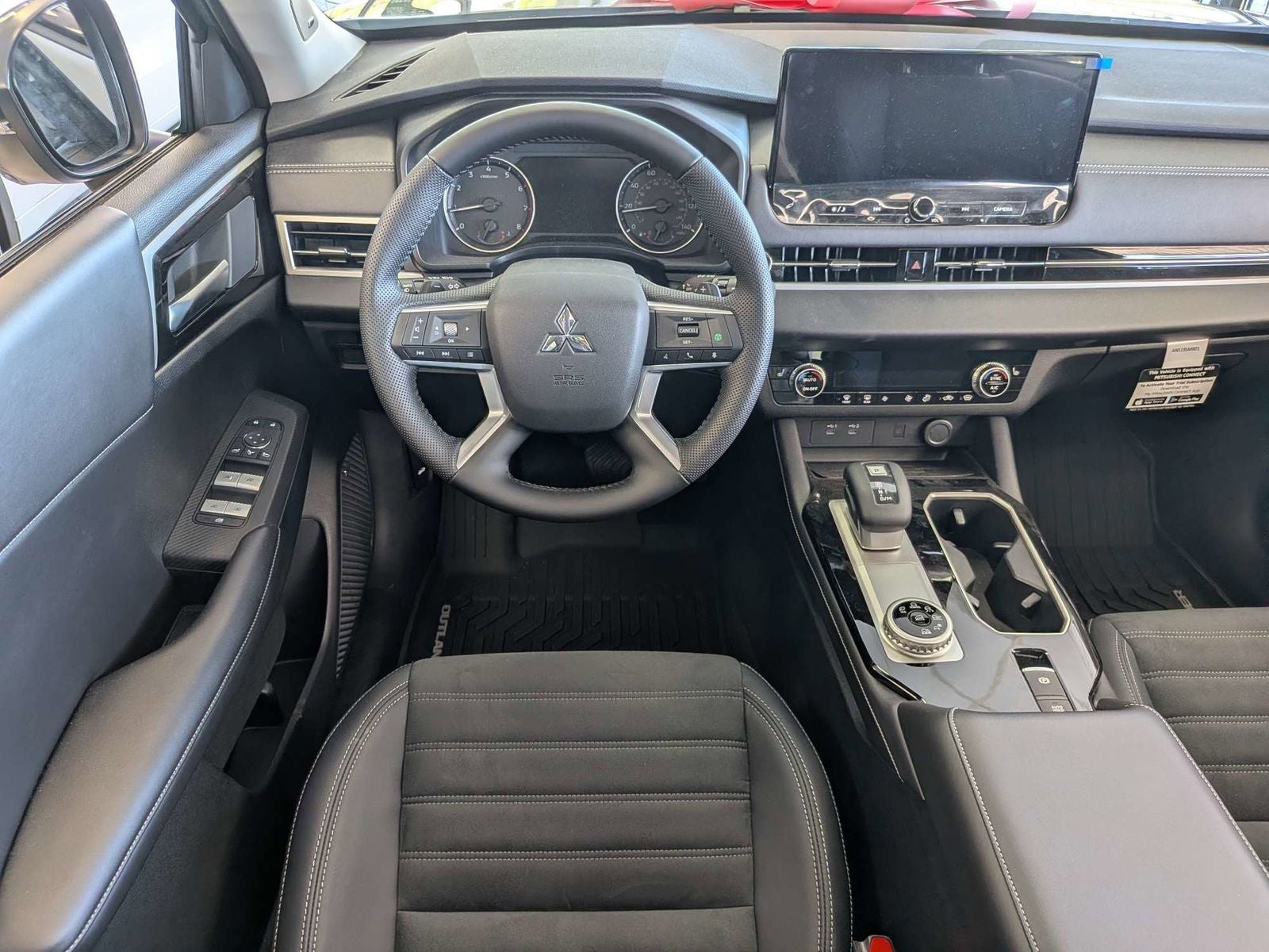 2025 Mitsubishi Outlander Trail Edition