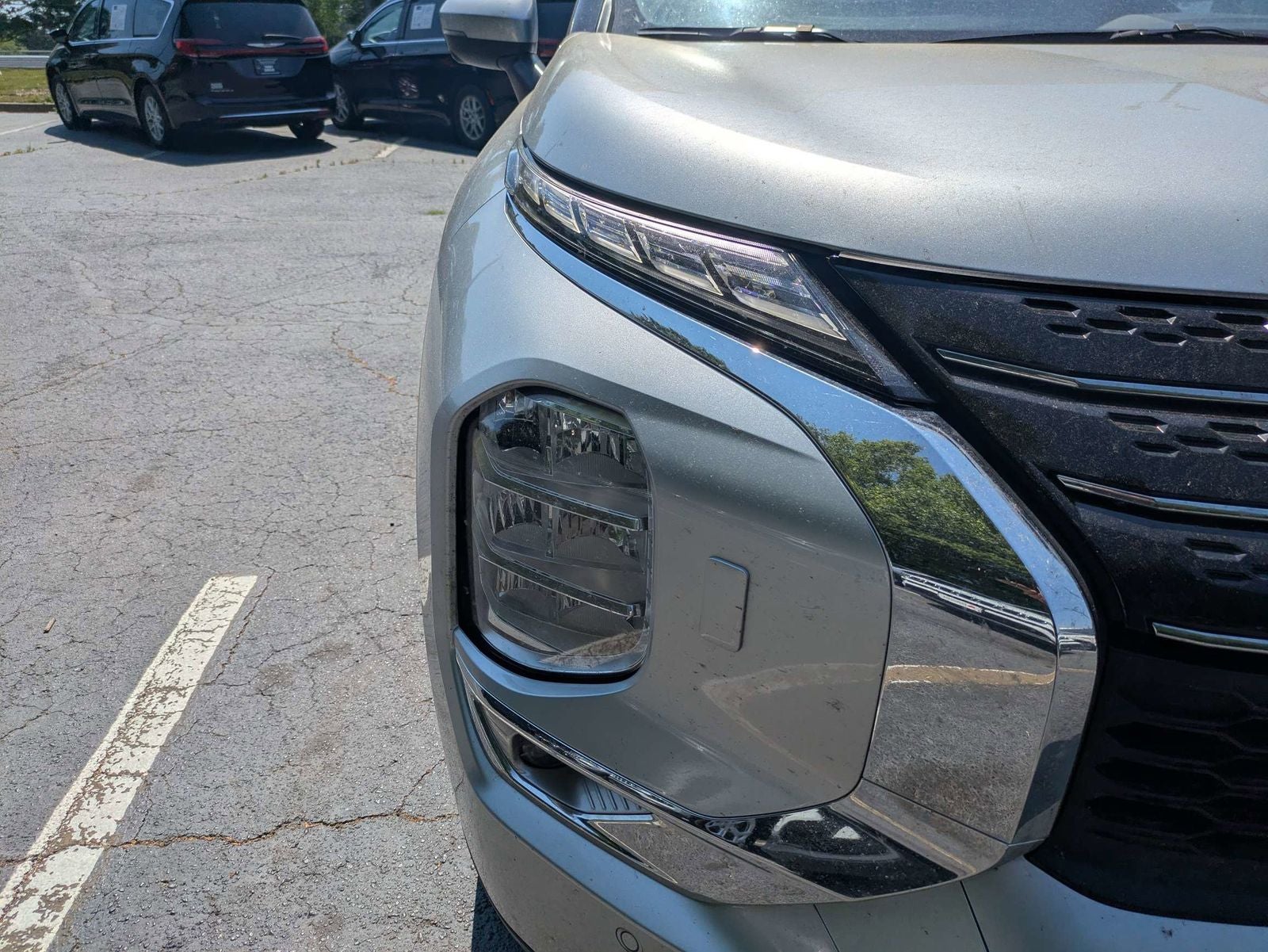 2024 Mitsubishi Outlander SE