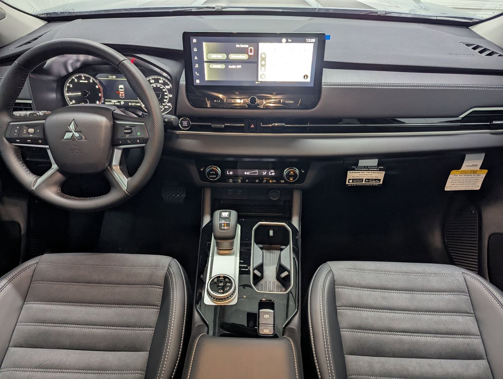 2025 Mitsubishi Outlander Trail Edition