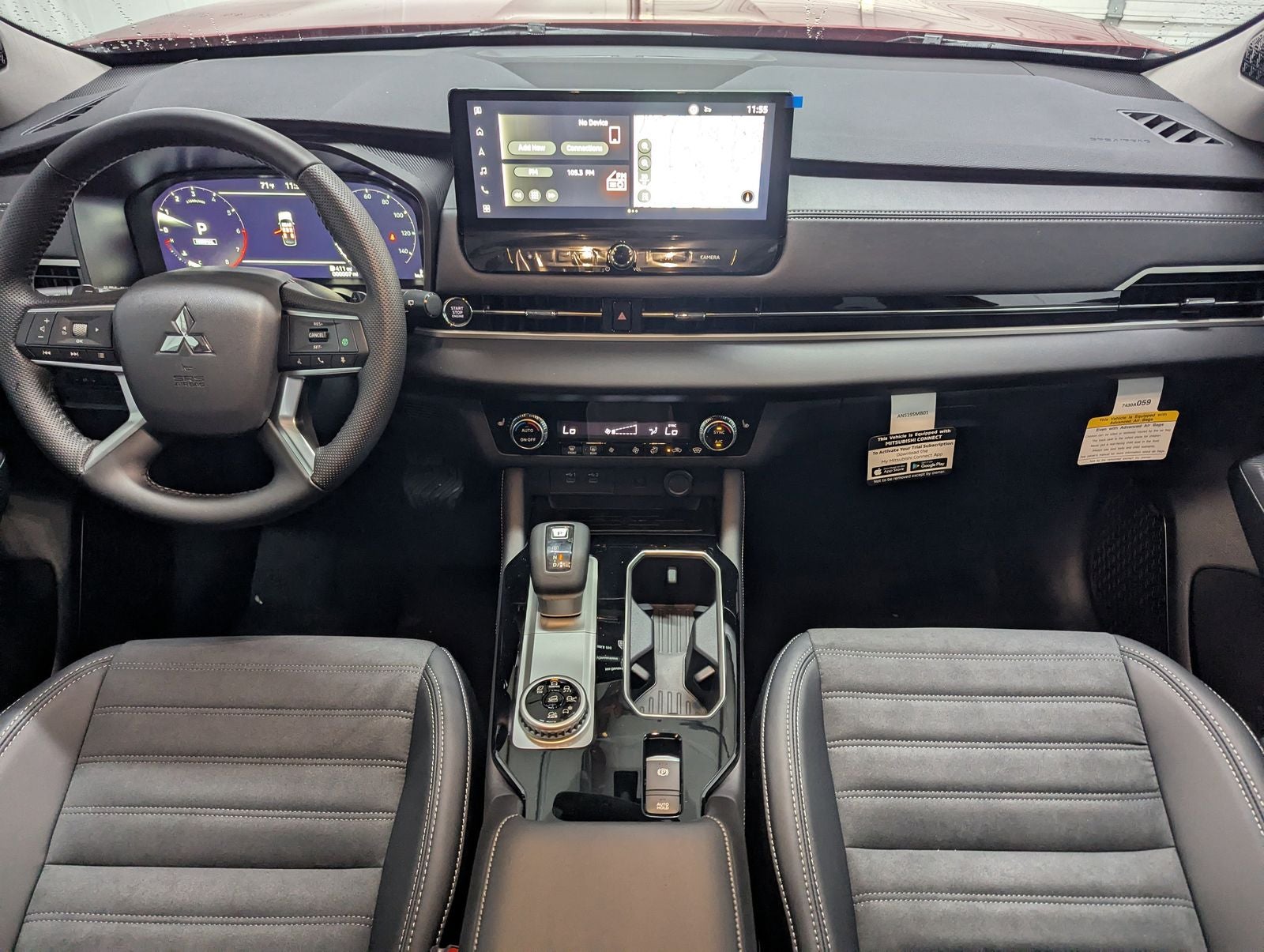 2025 Mitsubishi Outlander SE
