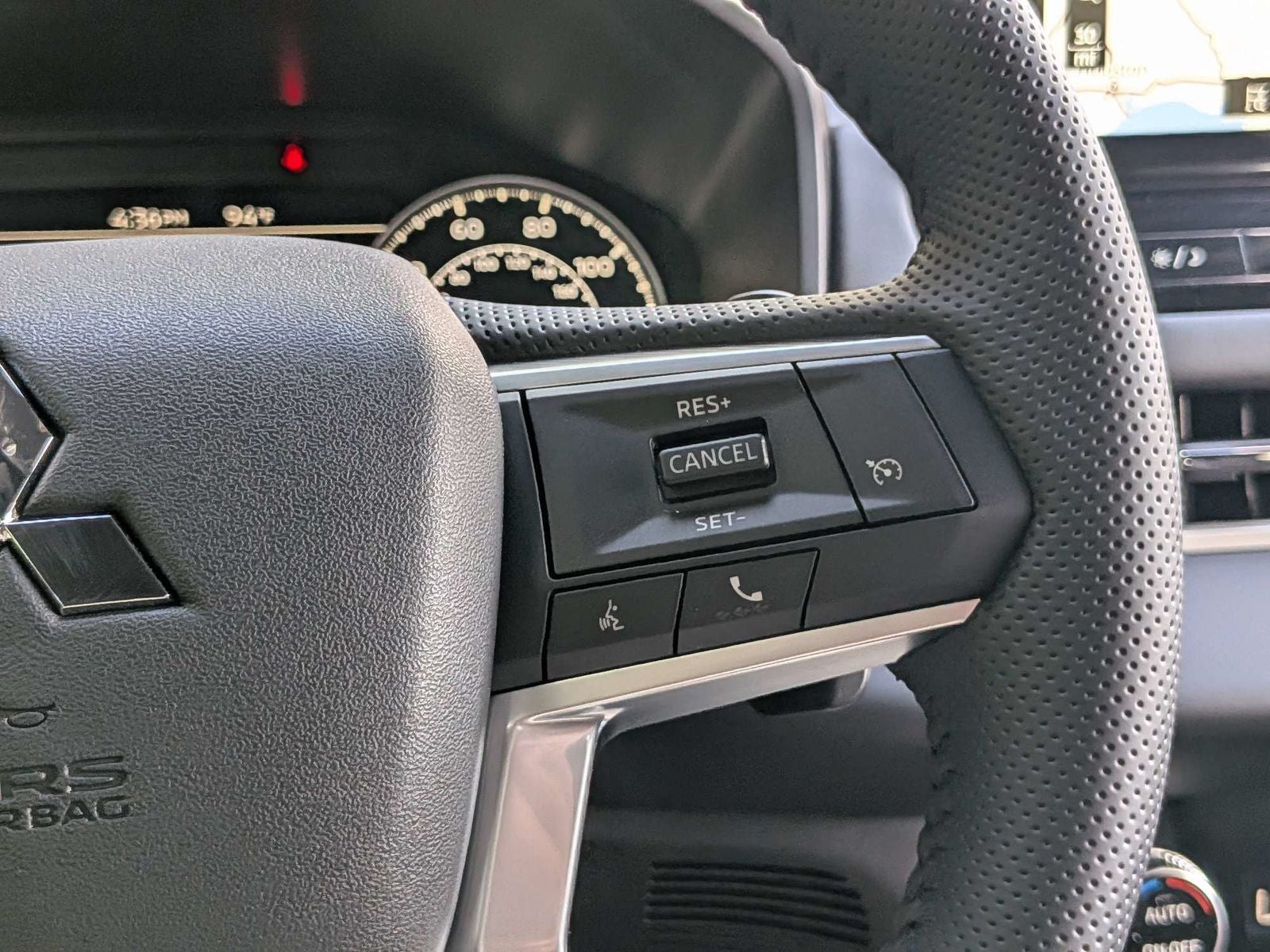 2026 Mitsubishi Outlander LE