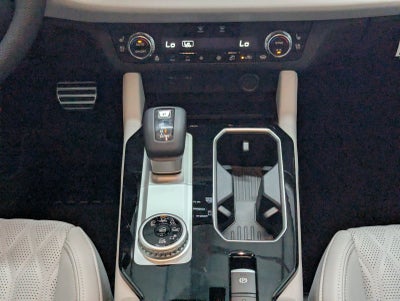 2025 Mitsubishi Outlander Platinum Edition