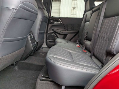 2025 Mitsubishi Outlander SEL