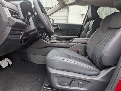 2025 Mitsubishi Outlander SEL