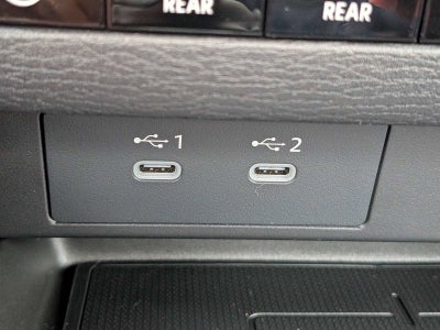 2025 Mitsubishi Outlander SEL