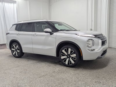 2025 Mitsubishi Outlander SEL