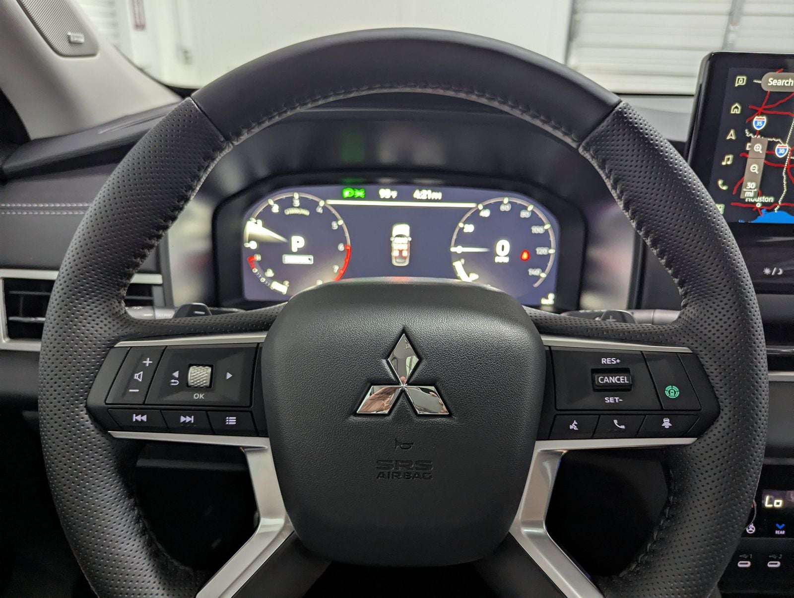 2025 Mitsubishi Outlander SEL
