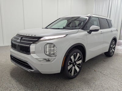2025 Mitsubishi Outlander SEL