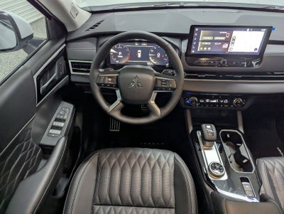 2025 Mitsubishi Outlander SEL