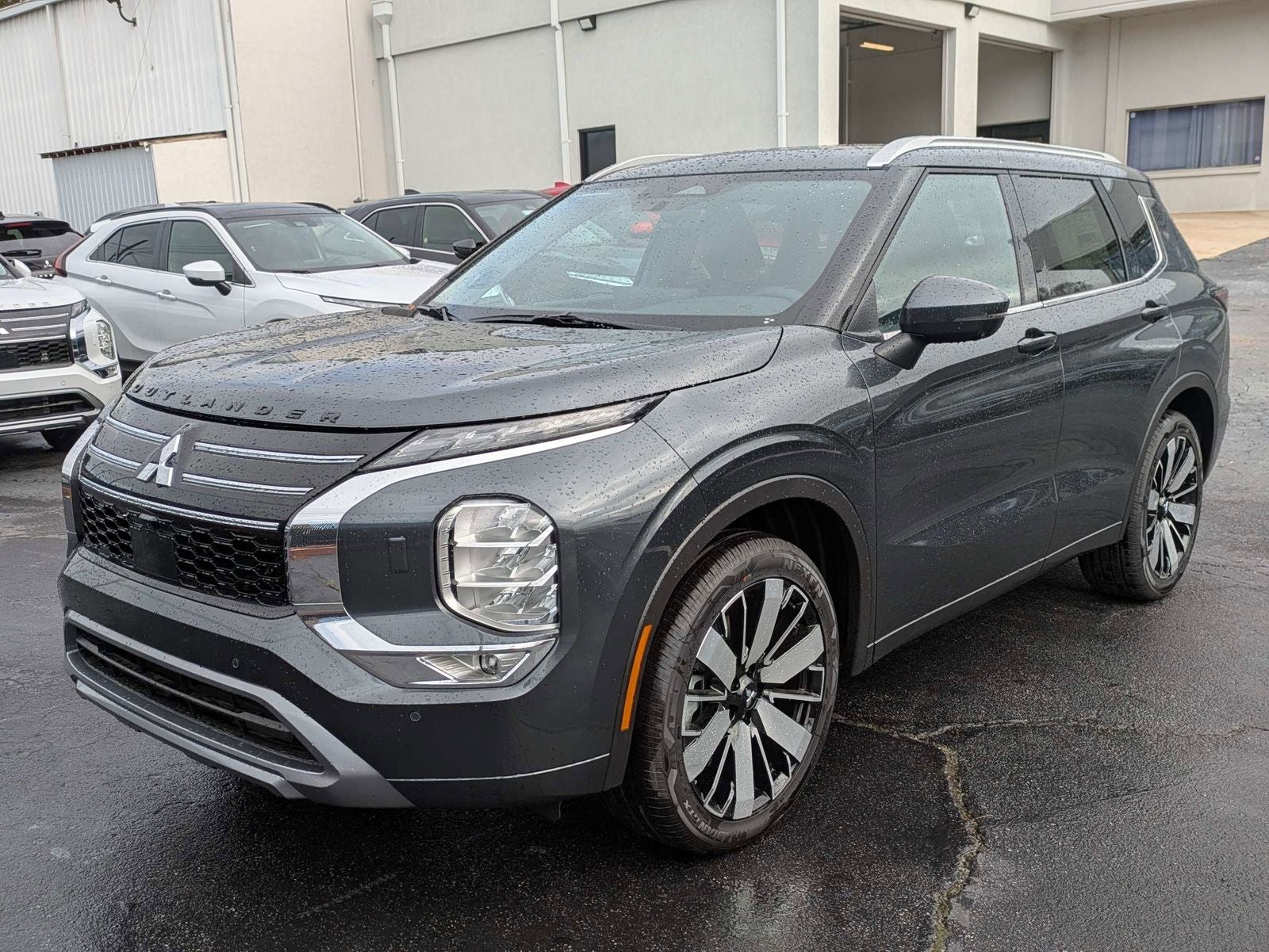 2026 Mitsubishi Outlander SEL