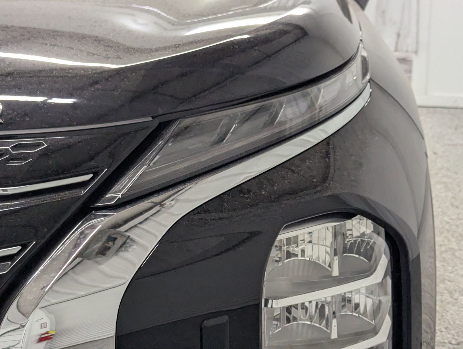 2025 Mitsubishi Outlander PHEV SE