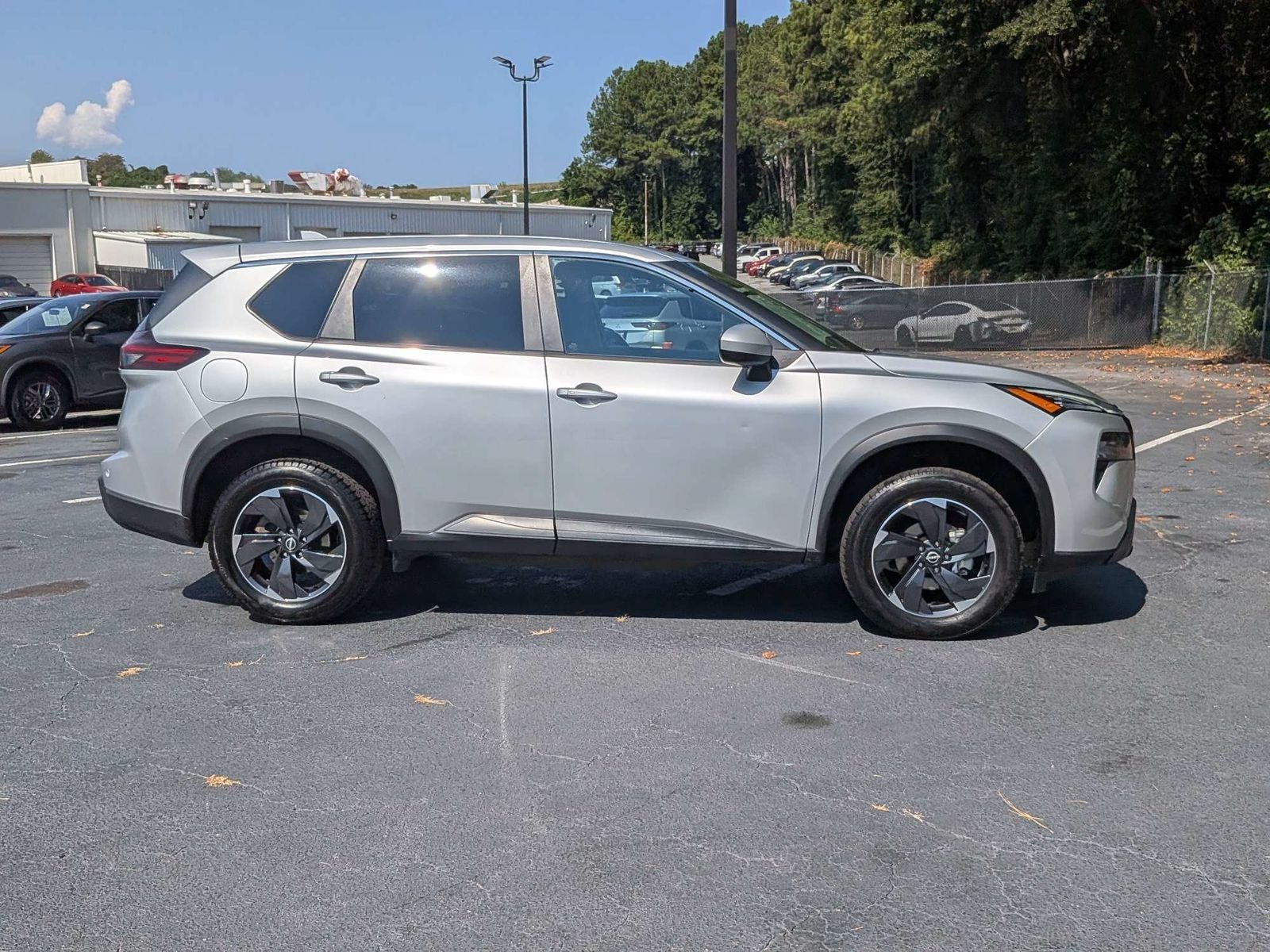 2024 Nissan Rogue SV