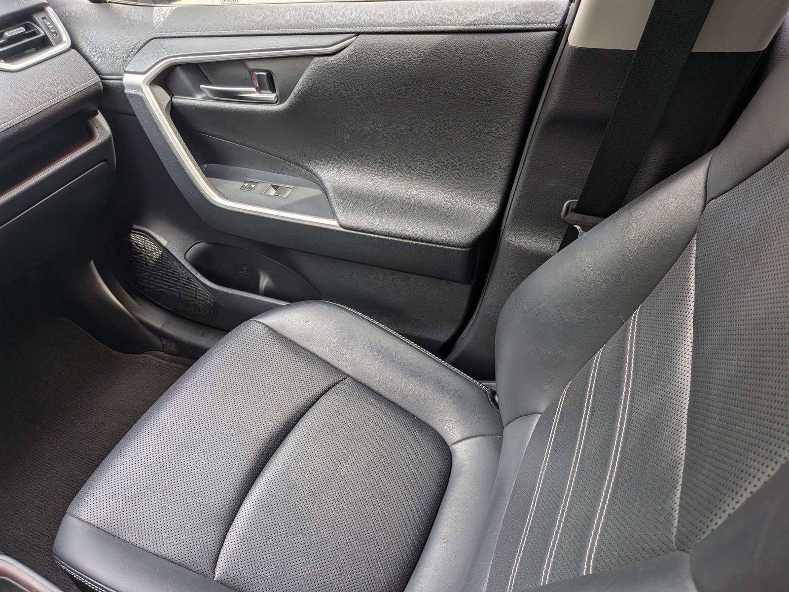 2019 Toyota RAV4 Hybrid Limited