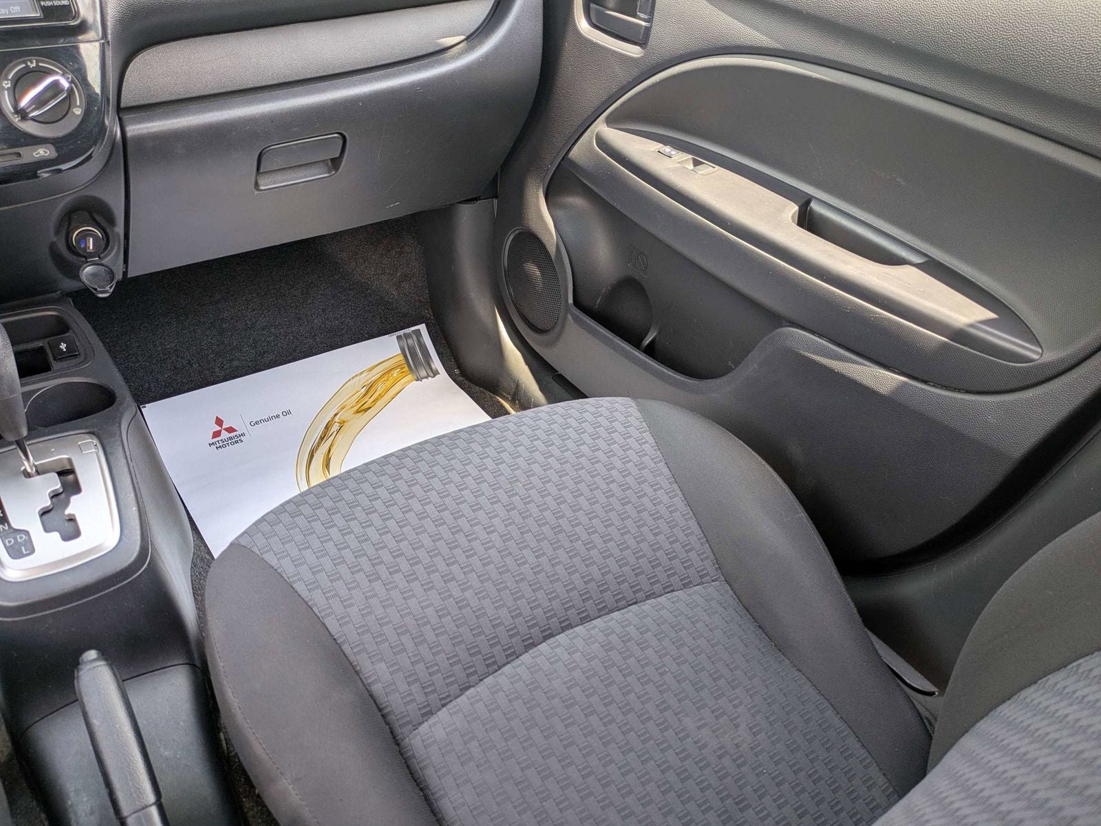 2018 Mitsubishi Mirage ES