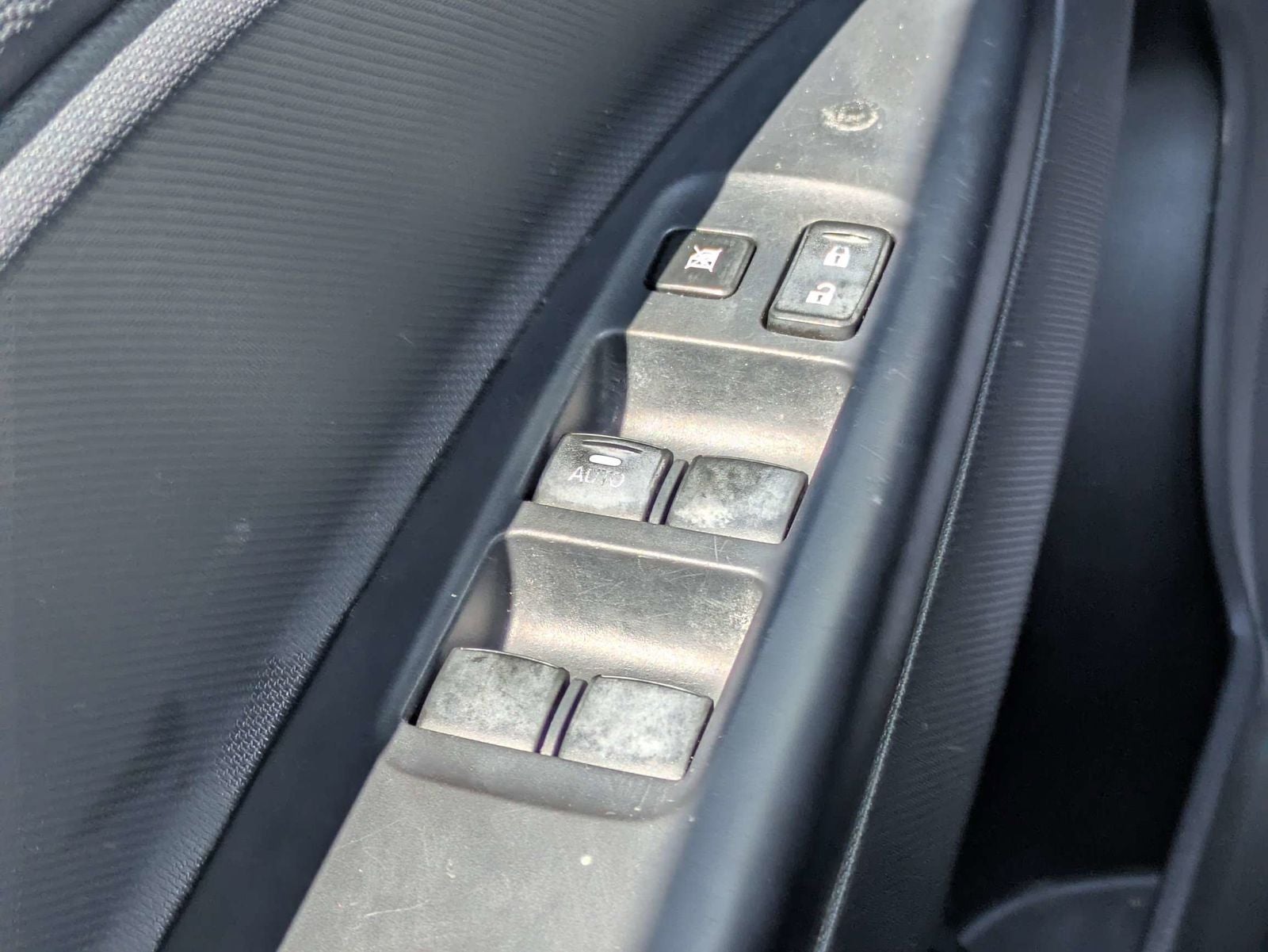 2018 Mitsubishi Mirage ES
