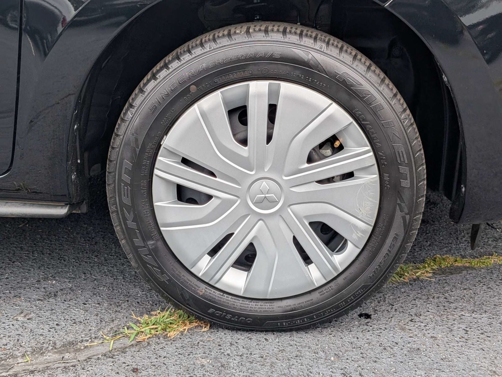 2024 Mitsubishi Mirage G4 LE