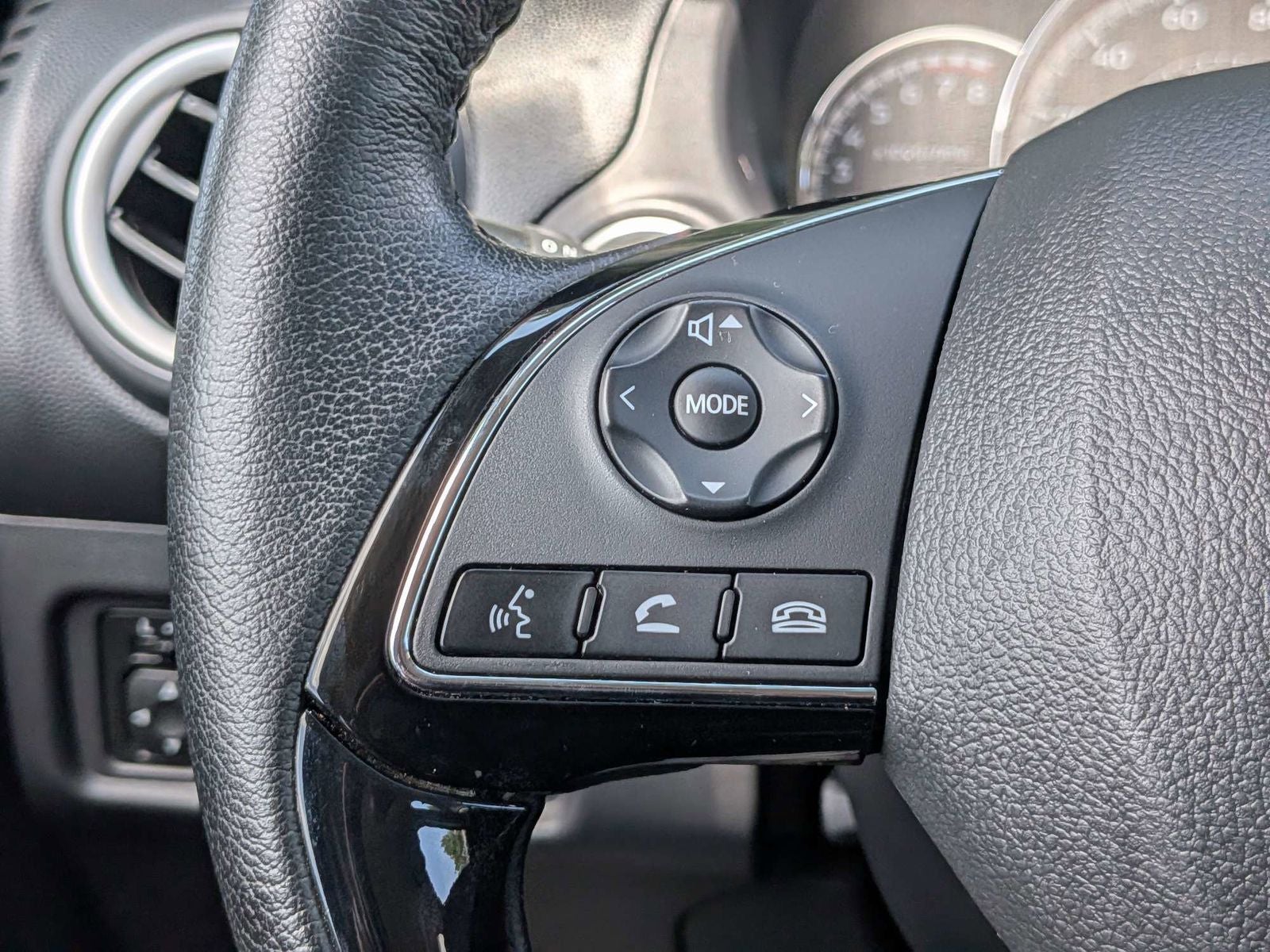 2024 Mitsubishi Mirage G4 SE