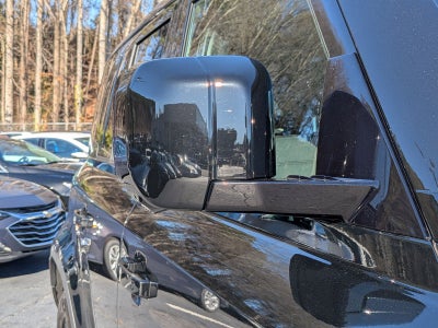 2025 Land Rover Defender 110 S
