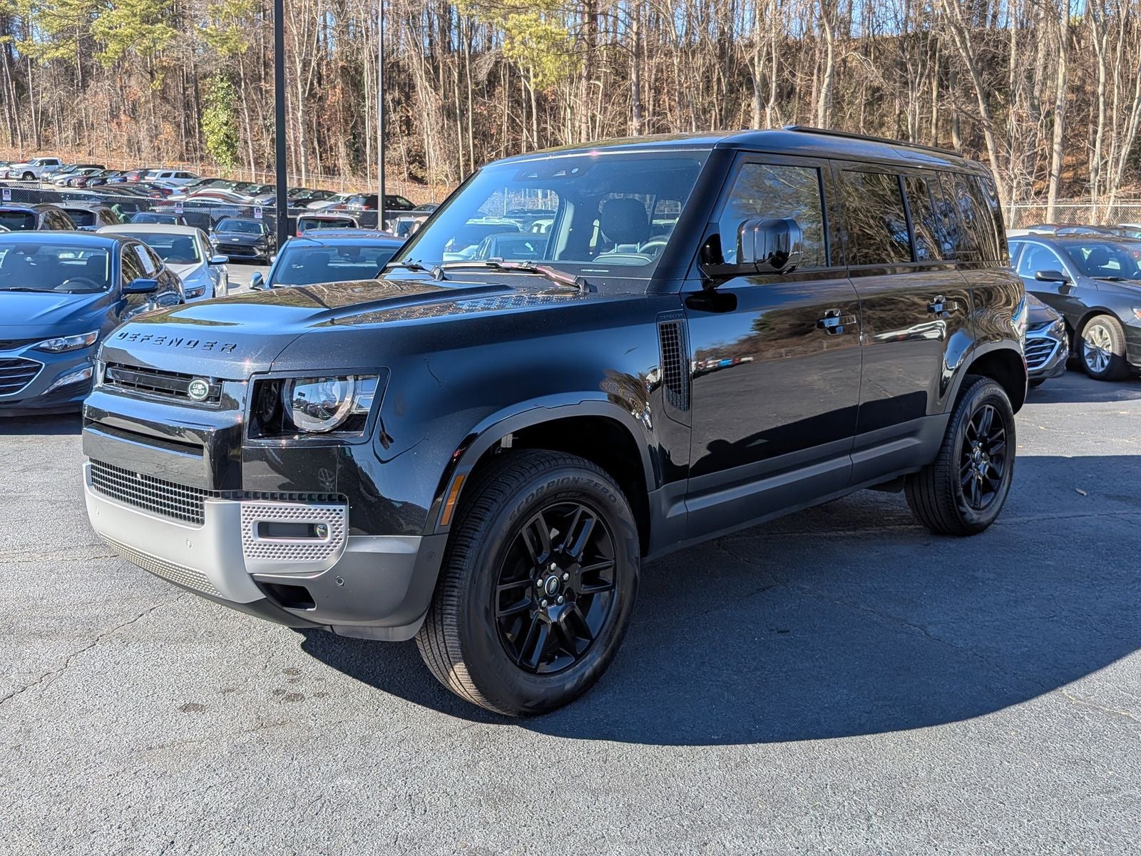 2025 Land Rover Defender 110 S