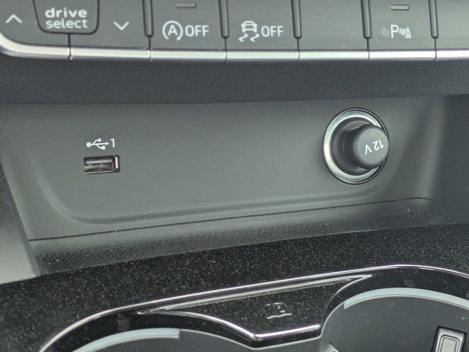 2023 Audi A4 45 S line Premium Plus quattro