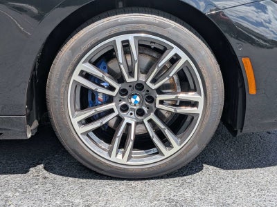 2025 BMW 5 Series 530i