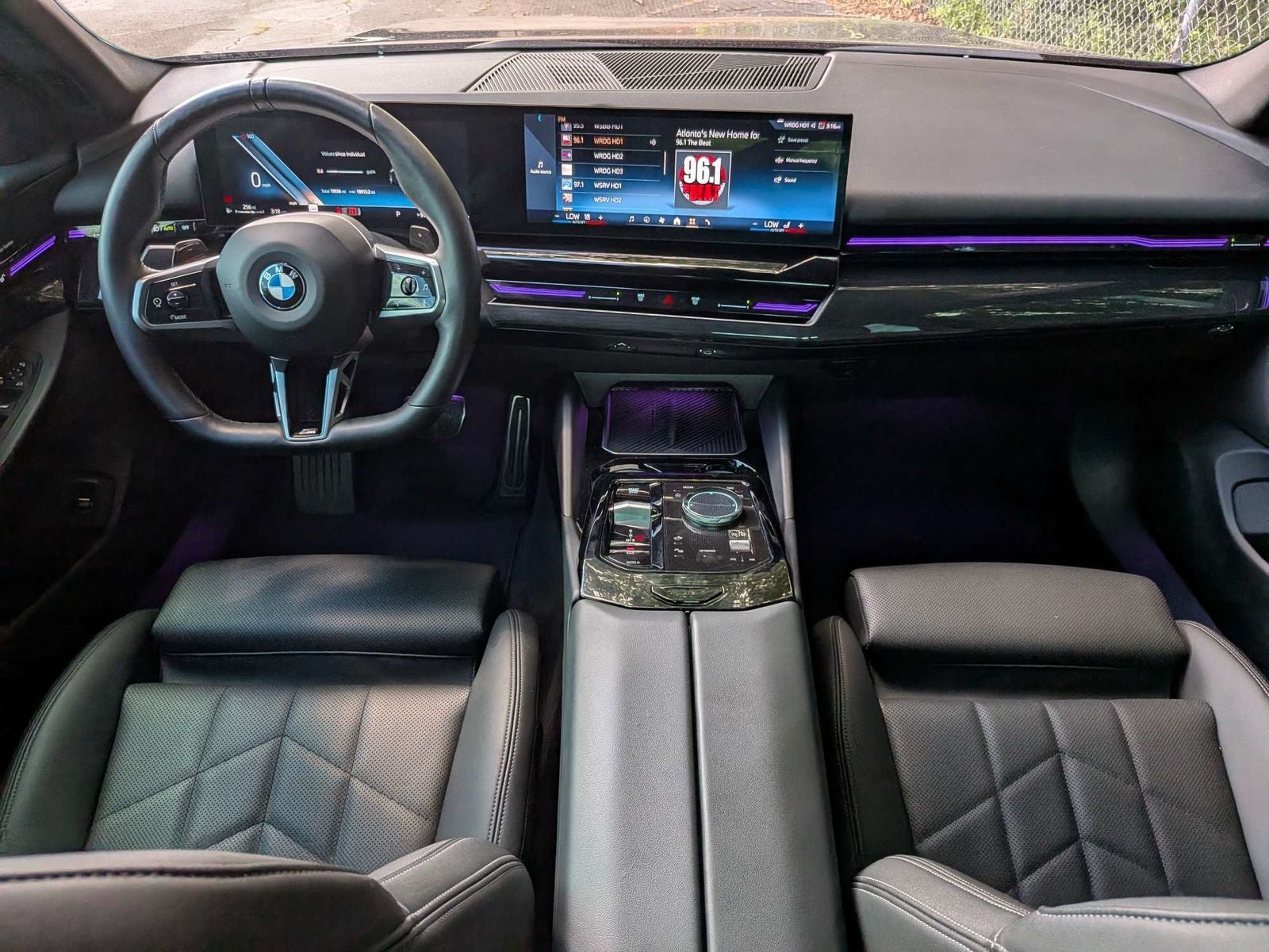 2025 BMW 5 Series 530i
