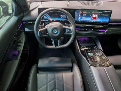 2025 BMW 5 Series 530i
