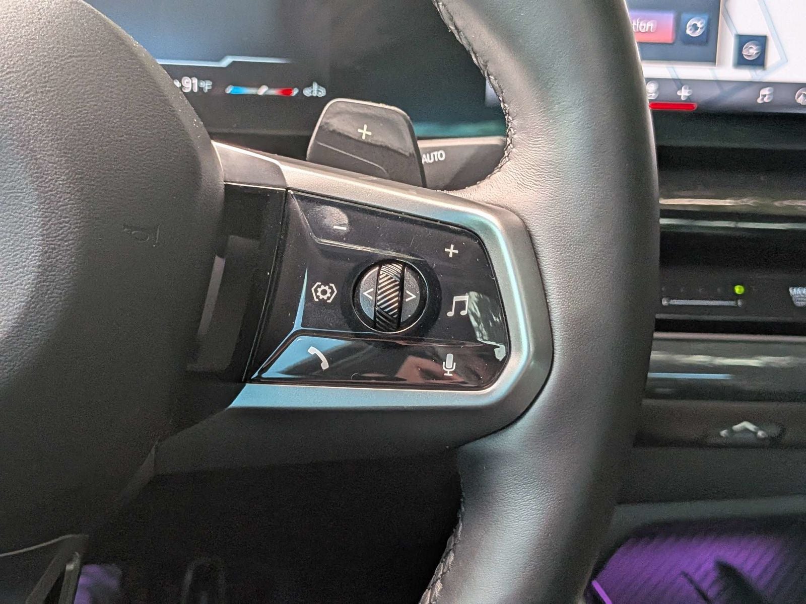 2025 BMW 5 Series 530i