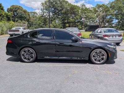 2025 BMW 5 Series 530i
