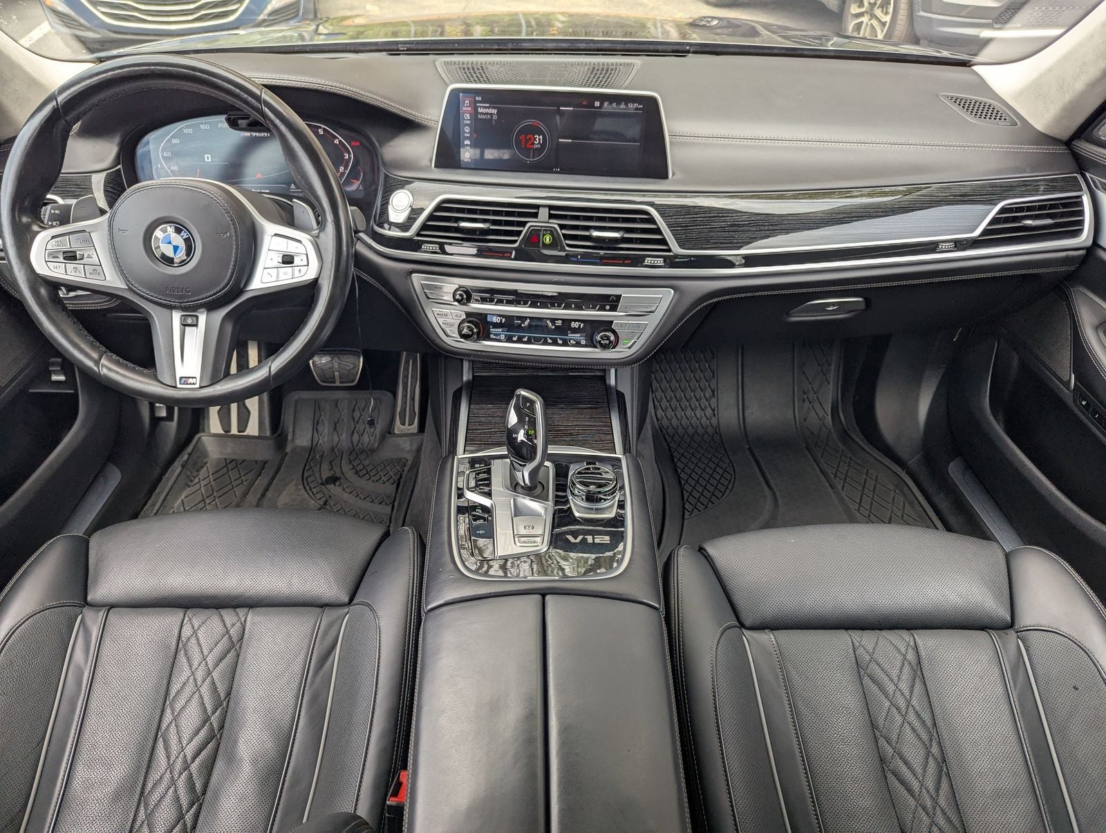 2021 BMW 7 Series M760i