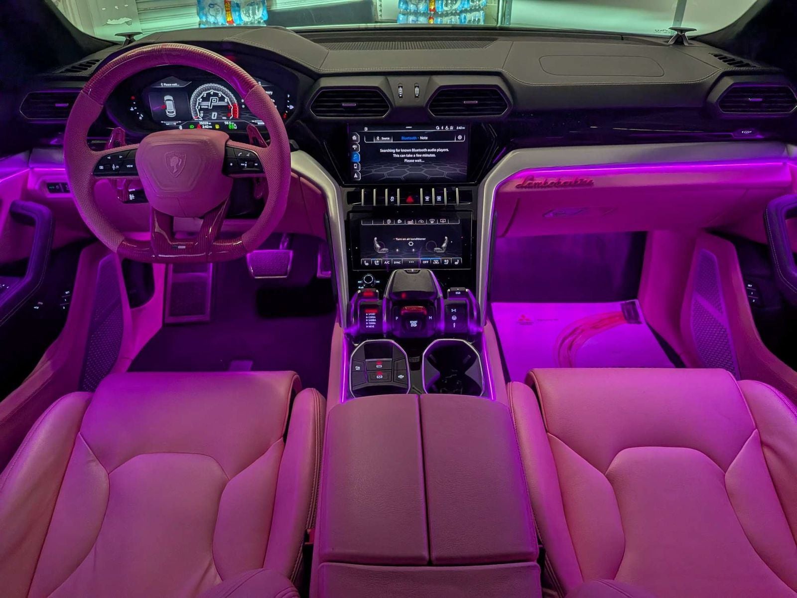2020 Lamborghini Urus Base