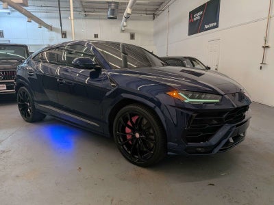2020 Lamborghini Urus Base