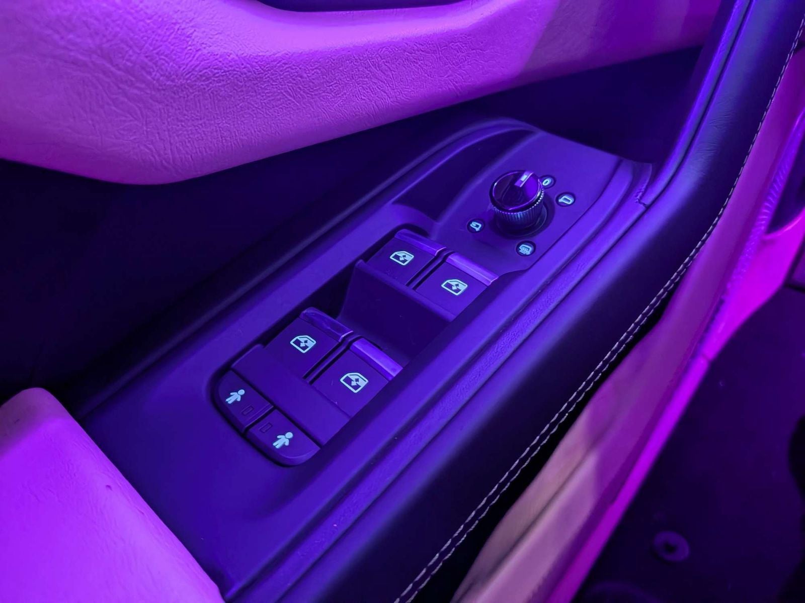2020 Lamborghini Urus Base