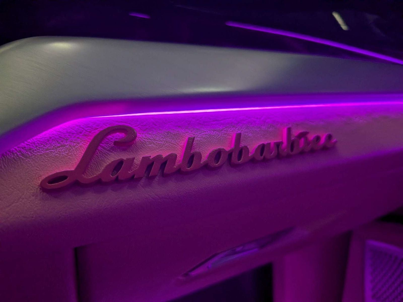 2020 Lamborghini Urus Base