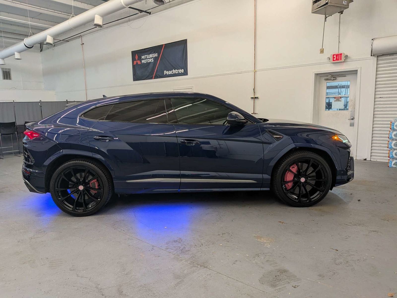 2020 Lamborghini Urus Base