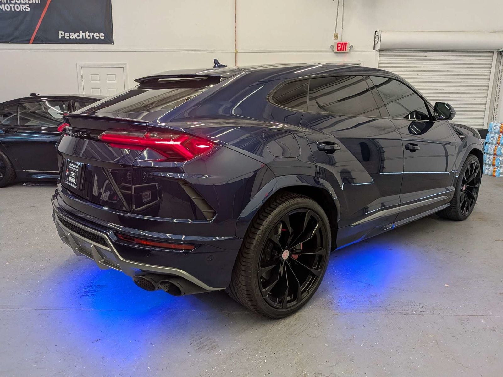 2020 Lamborghini Urus Base