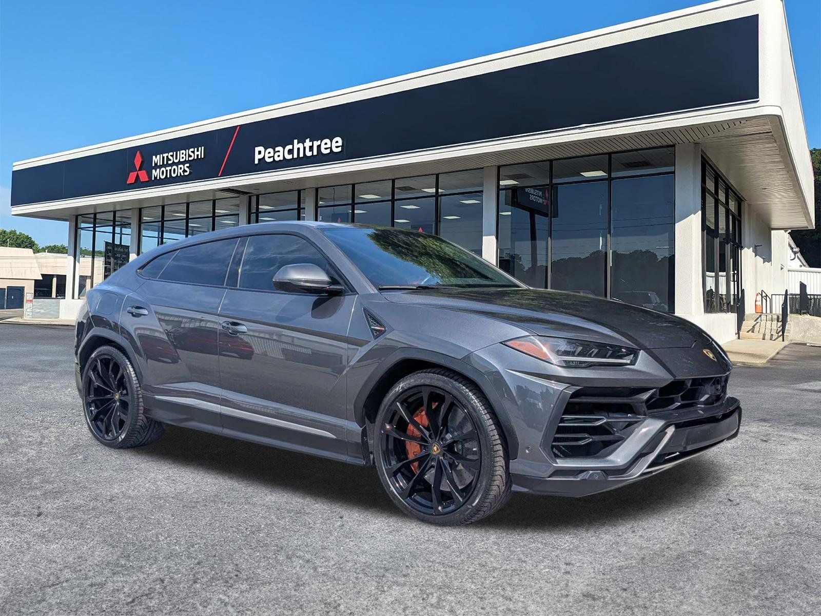2019 Lamborghini Urus 4.0 V8's photo