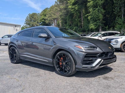 2019 Lamborghini Urus Base